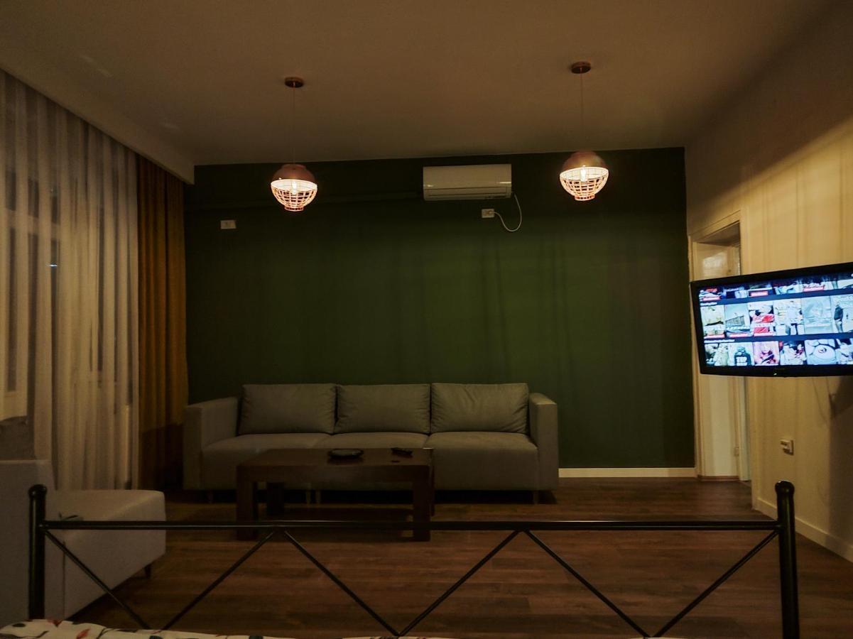Urban Cozy Retreat Διαμέρισμα Πρίστινα Εξωτερικό φωτογραφία